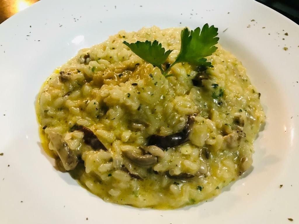 A Mi Manera Pousada , Cerveja Propria E Bistro ! Brumadinho Exterior foto